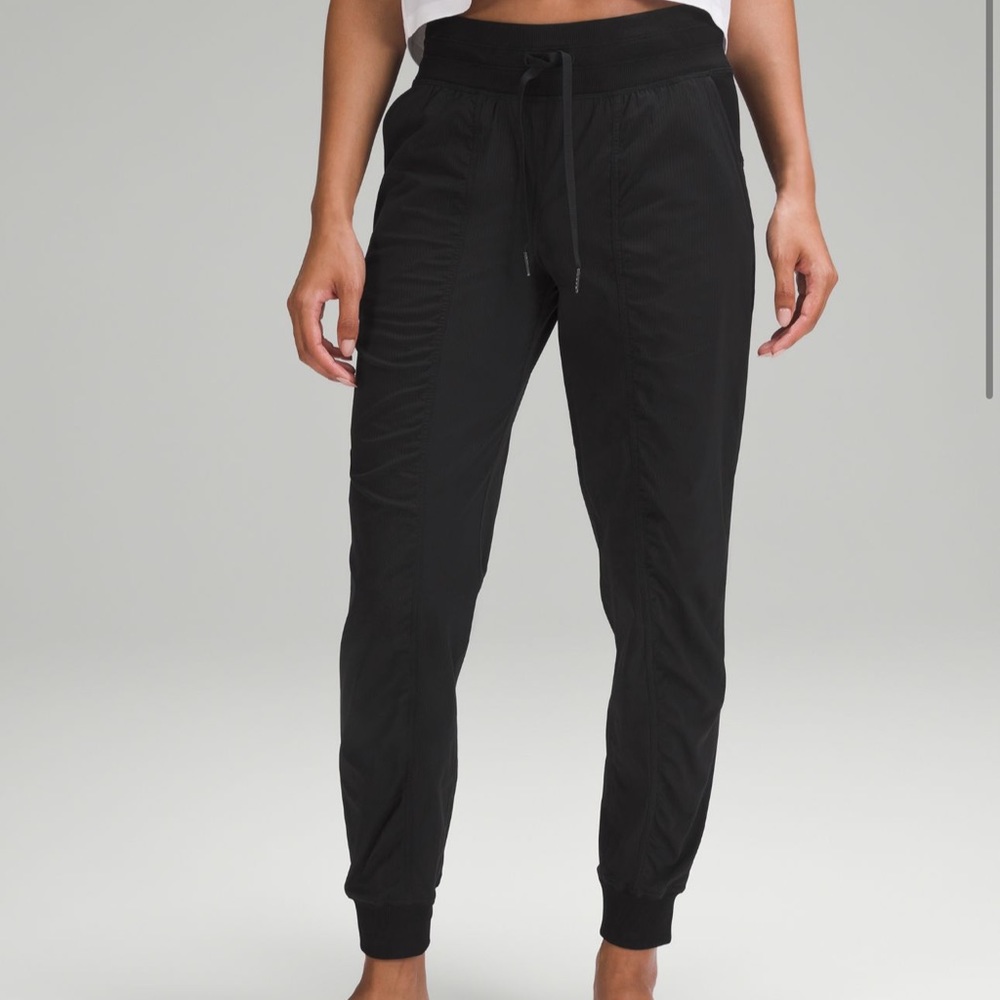 Lululemon joggers